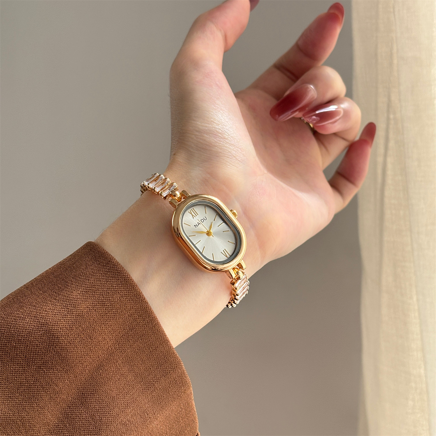 Square oval colored diamond an - High Jewelry Watches recensione e prezzo