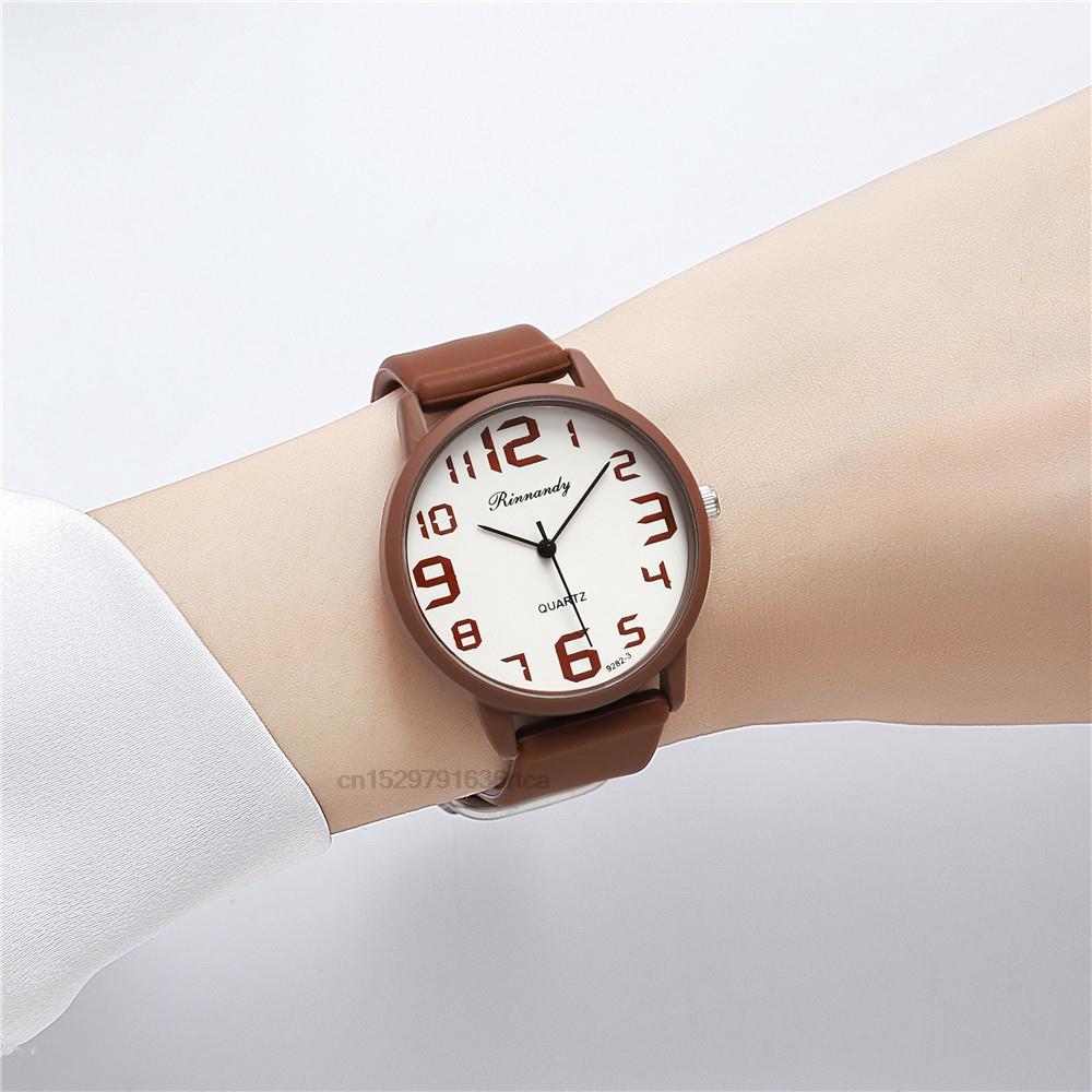Women Fashion Silicone Watches - High Jewelry Watches recensione e prezzo