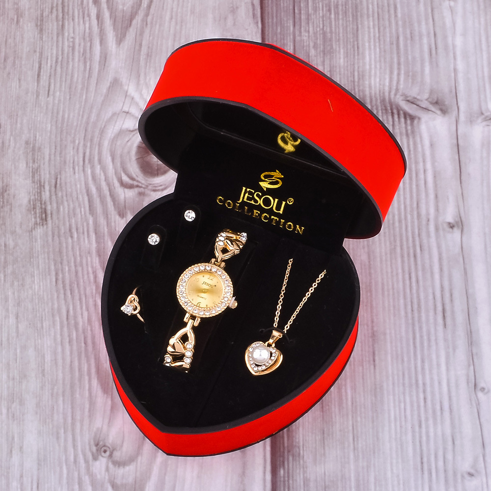2025 New Women Bracelet Watch  - Jewelry Watches Silver recensione e prezzo
