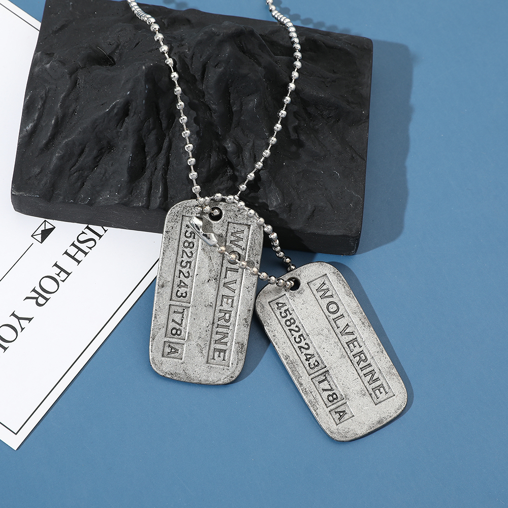 X-Men Wolverine Military Card  - Necklace Pendant recensione e prezzo