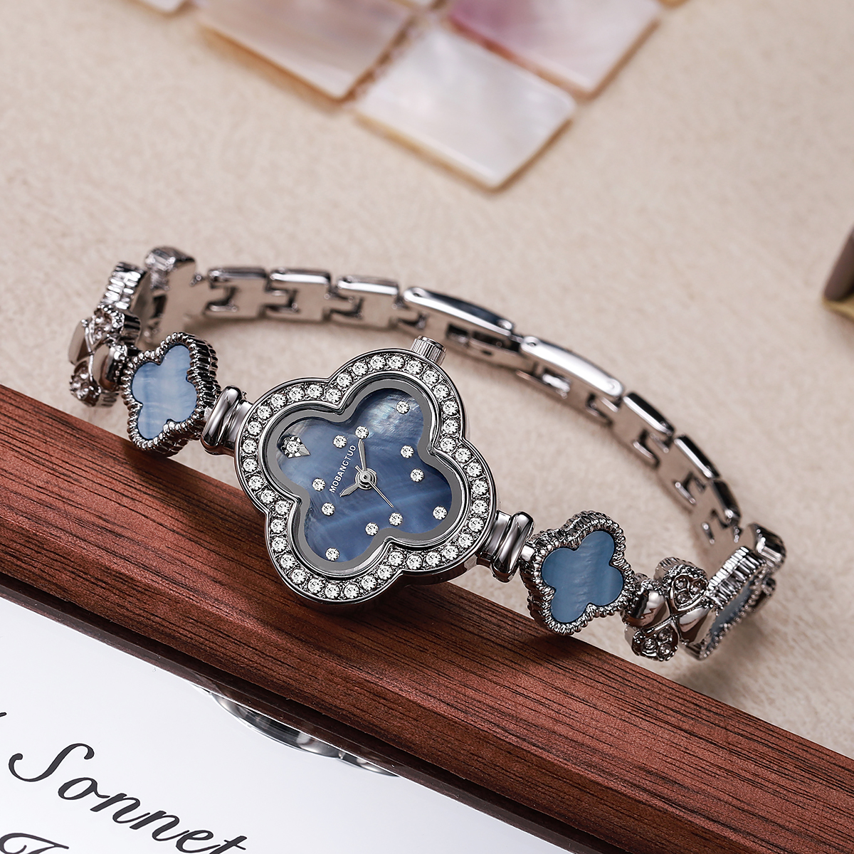 Luxury Four Leaf Clover Women' - Jewelry Watches Silver recensione e prezzo