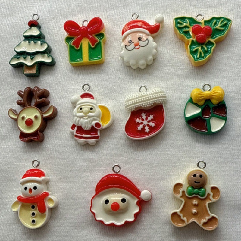 10pcs Christmas Cartoon Series - Jewelry & Watches Review recensione e prezzo