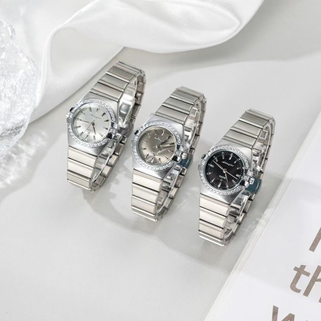 Classic Constellation Women's  - High Jewelry Watches recensione e prezzo